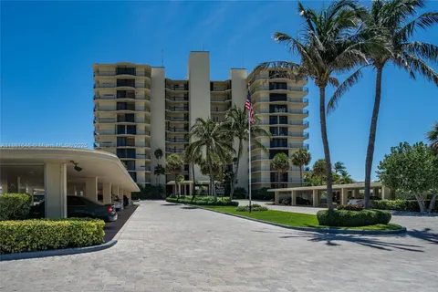 100 Beach Rd # 204, Tequesta FL 33469