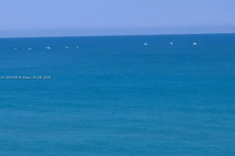 100 Beach Rd # 204, Tequesta FL 33469