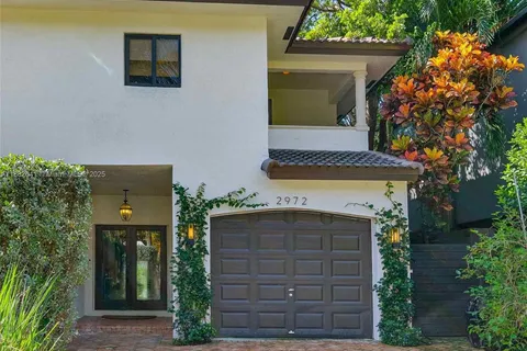 2972 Shipping Ave # 2972, Coconut Grove FL 33133