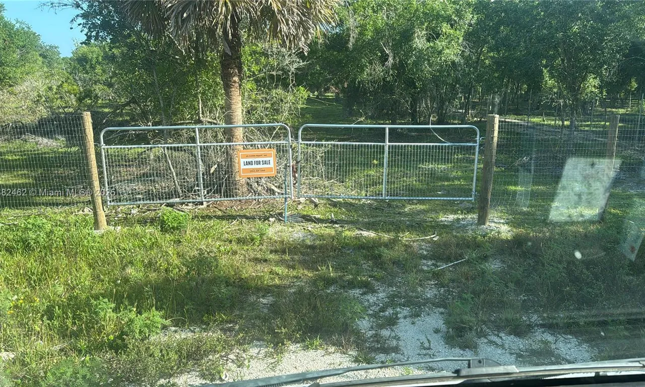 19773 NW 272nd St, Okeechobee FL 34972