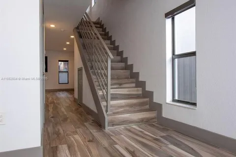 2061 Washington Ave # 4, Opa-Locka FL 33054