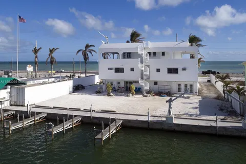 74560 Overseas Hwy, Islamorada FL 33036