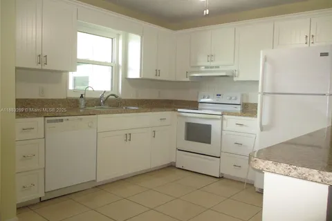 6531 SE Federal Hwy # M111, Stuart FL 34997