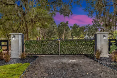 209 N Oakapple Trail, Other City - In The State Of Florida FL 32744