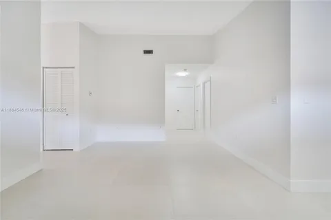 12362 NW 98th Pl, Hialeah Gardens FL 33018