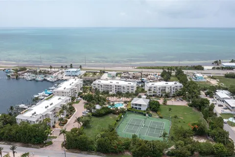 101 Gulfview Dr # 202, Islamorada FL 33036