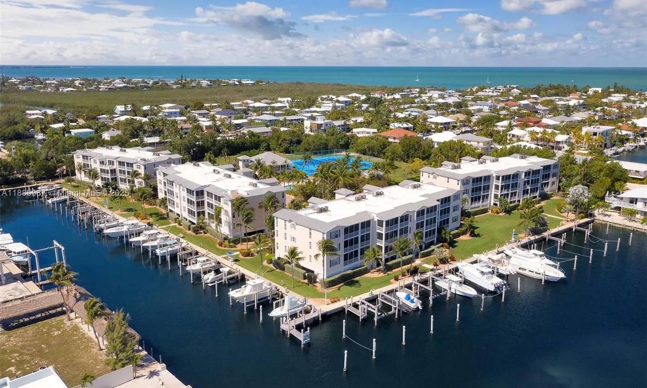 101 Gulfview Dr # 114, Islamorada FL 33036