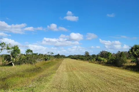 18717 NW 258 st, Okeechobee FL 34972