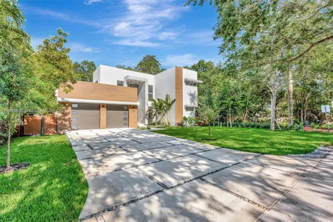 11143 NE 8th Ave, Biscayne Park FL 33161