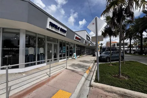 7230 SW 57th Ave, South Miami FL 33143