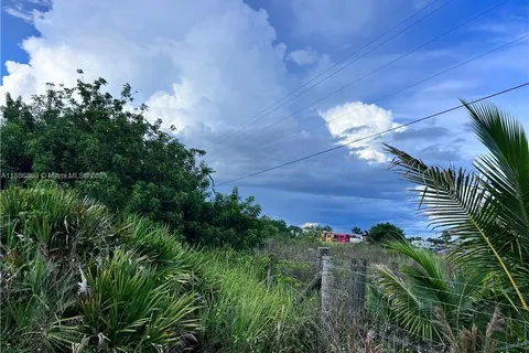 2913 Fernwood Ln., Other City - In The State Of Florida FL 33935