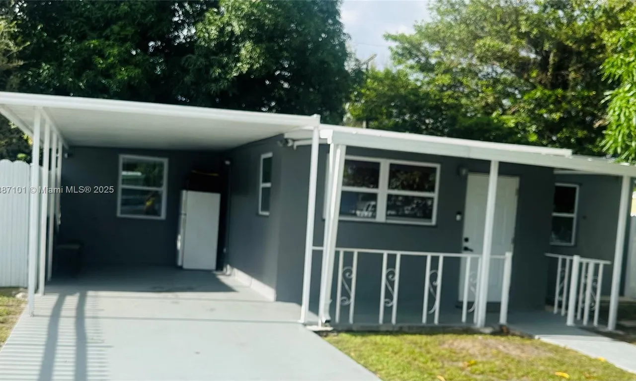 1897 Rutland St, Opa-Locka FL 33054