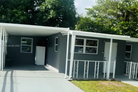 1897 Rutland St, Opa-Locka FL 33054