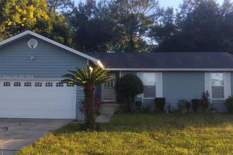 4828 E Pinewood Ave, Jacksonville FL 32257