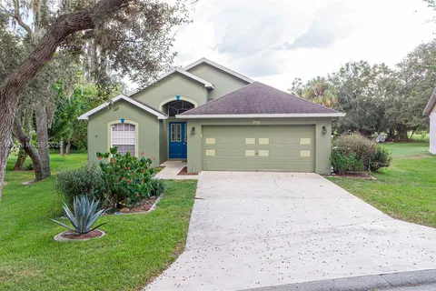 1011 TEQUESTA TRAIL, Lake Wales FL 33898