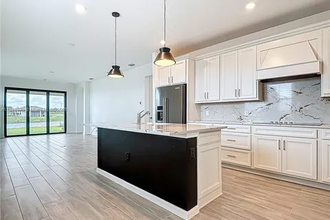 6329 Honor Way, Ave Maria FL 34142