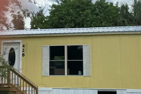 428 Avenue D, Moore Haven FL 33471