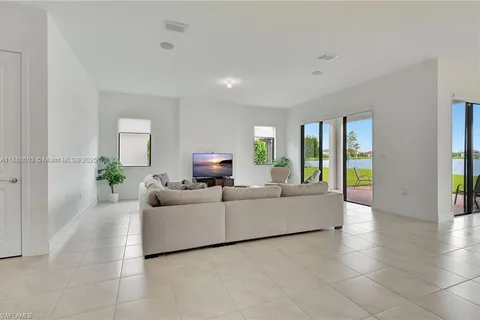 5006 Florence Dr, Ave Maria FL 34142