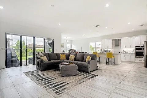 5024 Gambero Way, Ave Maria FL 34142