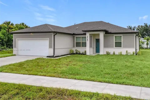 2560 S Biscayne Drive, North Port FL 34287