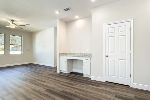 2791 Peak Street, North Port FL 34286