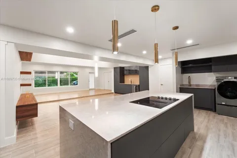 11505 NE 11th Pl, Biscayne Park FL 33161