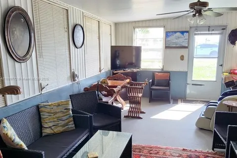 1792 Riverside Dr., Moore Haven FL 33471