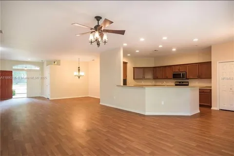 2974 Blackwater Oaks Dr, Lakeland FL 33860