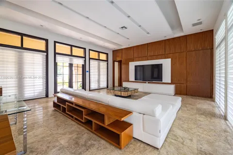 7120 Long Leaf Dr, Parkland FL 33076