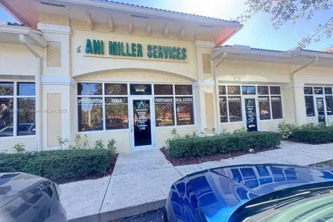 9710 Stirling Rd # 105A, Cooper City FL 33024