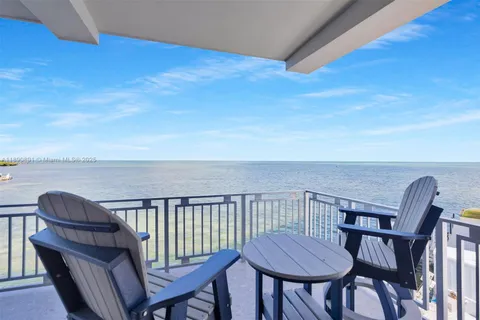 257 Normandy Dr, Tavernier FL 33070