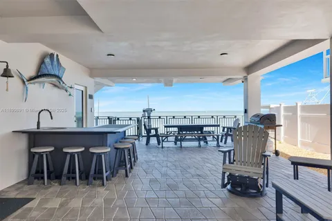 257 Normandy Dr, Tavernier FL 33070