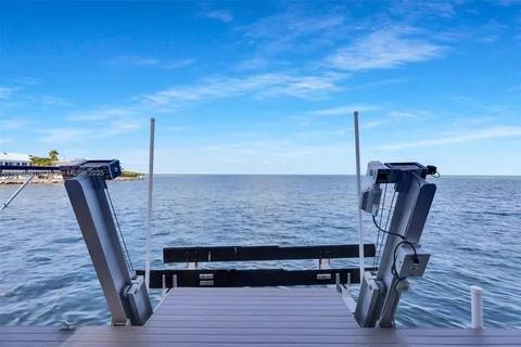 257 Normandy Dr, Tavernier FL 33070