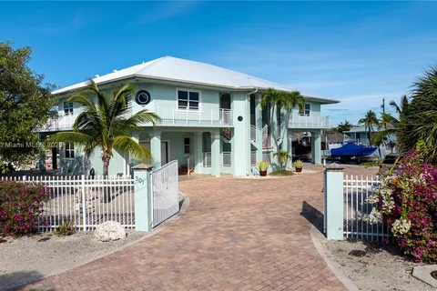 301 Oleander Dr, Tavernier FL 33070