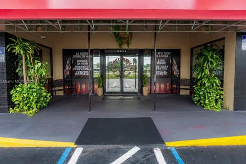 6071 W IRLO BRONSON MEMORIAL HWY, Kissimmee FL 34747