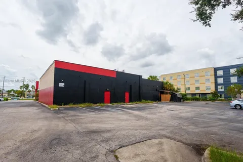 6071 W IRLO BRONSON MEMORIAL HWY, Kissimmee FL 34747