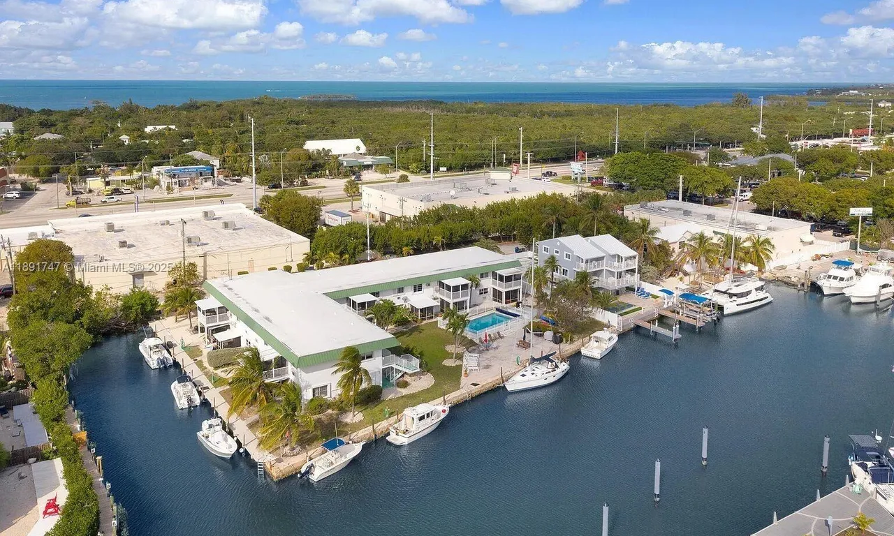 5301 Ocean Ter # 1, Marathon FL 33050