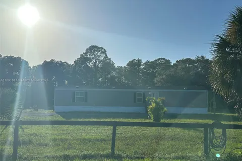 3850 Pioneer 10St, Clewiston FL 33440