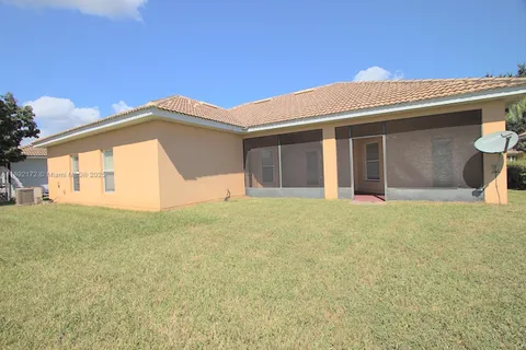 3626 Northwoods Dr, Kissimmee FL 34746
