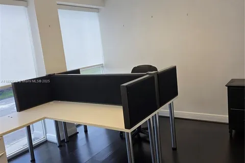 1400 NW 107th Ave # 206, Sweetwater FL 33172