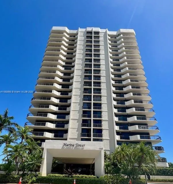 108 Lakeshore Dr # 338, North Palm Beach FL 33408