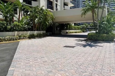 108 Lakeshore Dr # 338, North Palm Beach FL 33408