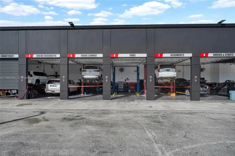 Established Service & Repair Car Shop, Sweetwater FL .