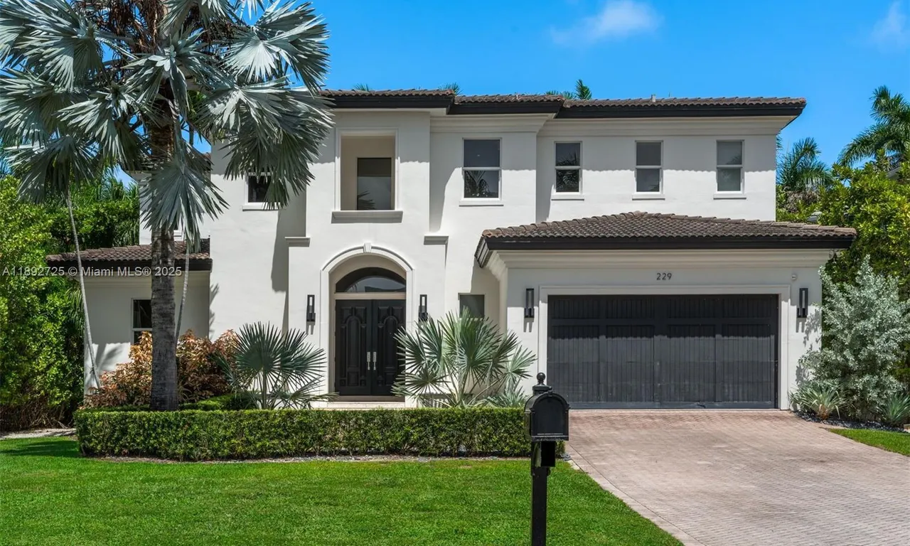 229 Golden Beach Dr, Golden Beach FL 33160