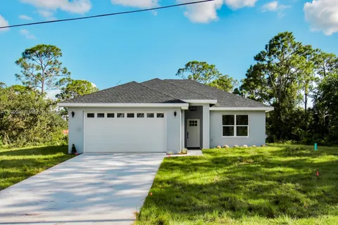 454 Bonnie Rd NW, Lake Placid FL 33852
