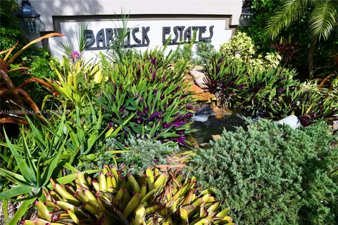 1335 E Barwick Ranch Cir, Delray Beach FL 33445