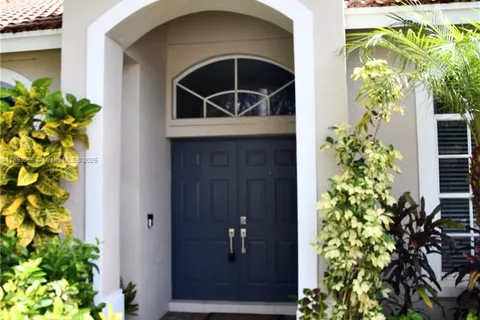 1335 E Barwick Ranch Cir, Delray Beach FL 33445