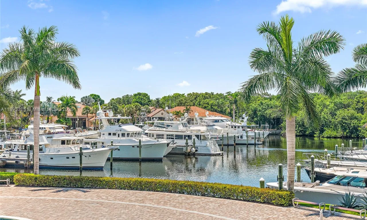 2720 Donald Ross Rd # 203, Palm Beach Gardens FL 33410