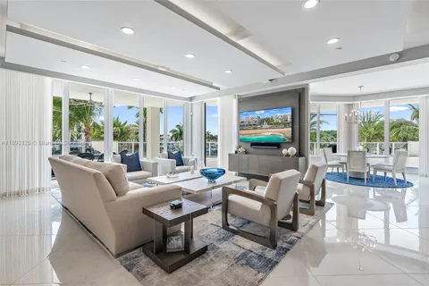 2720 Donald Ross Rd # 203, Palm Beach Gardens FL 33410