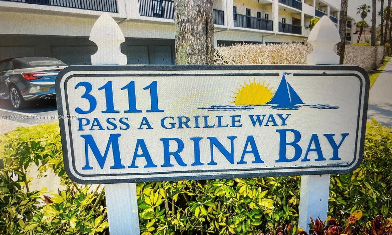 3111 Pass a Grille Way # 110, St Petersburg FL 33706